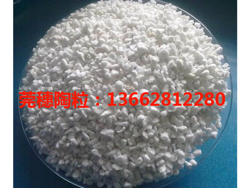 優(yōu)質(zhì)的珍珠巖還是選莞穗好01